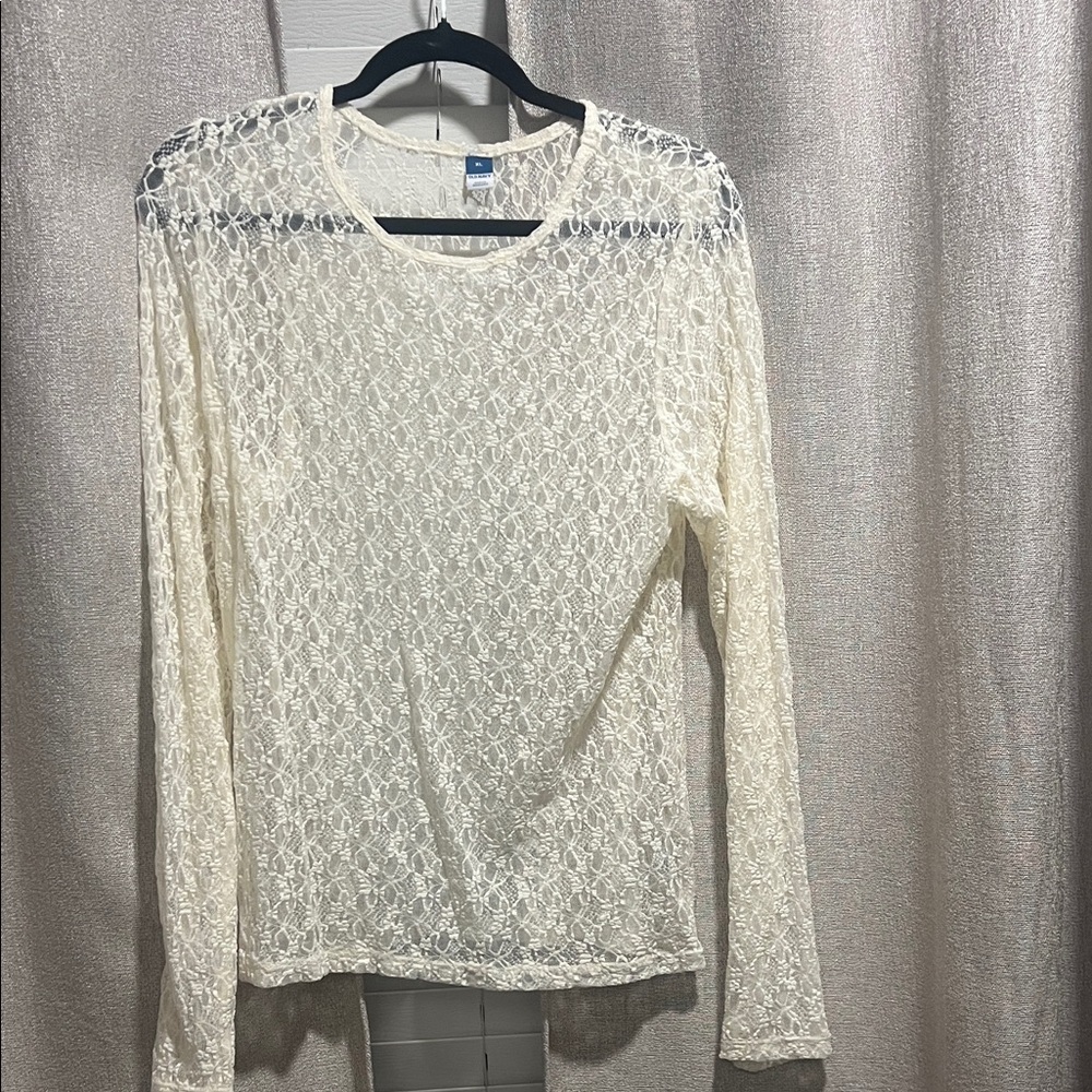 Old Navy Cream Lace Long Sleeve Top